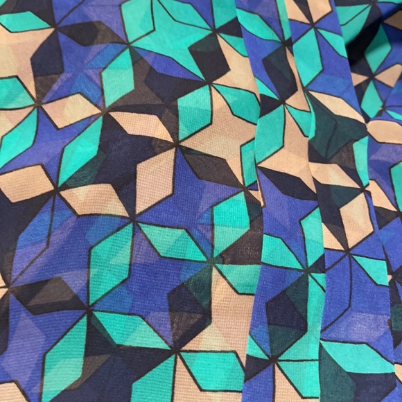 Banana Republic Dressy Tank - Picture 4 of 4